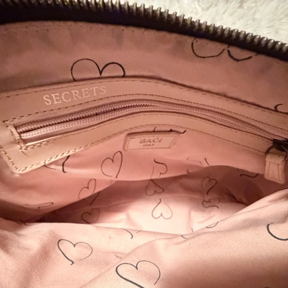 BACI Italian Leather Satchel - Picture 7 of 15